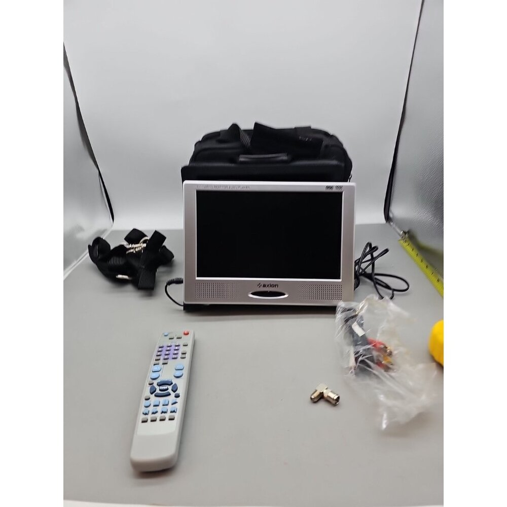 Axion Travel Theater 10” LCD Monitor Portable DVD Player Complete Mobile AXN7104